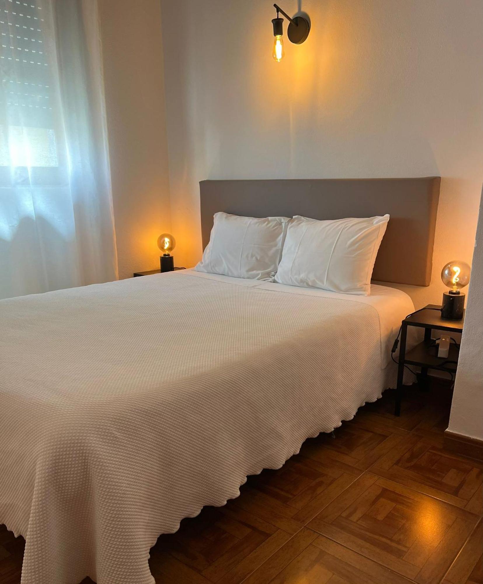 Bed and Breakfast Romeu Quarteira Exterior foto